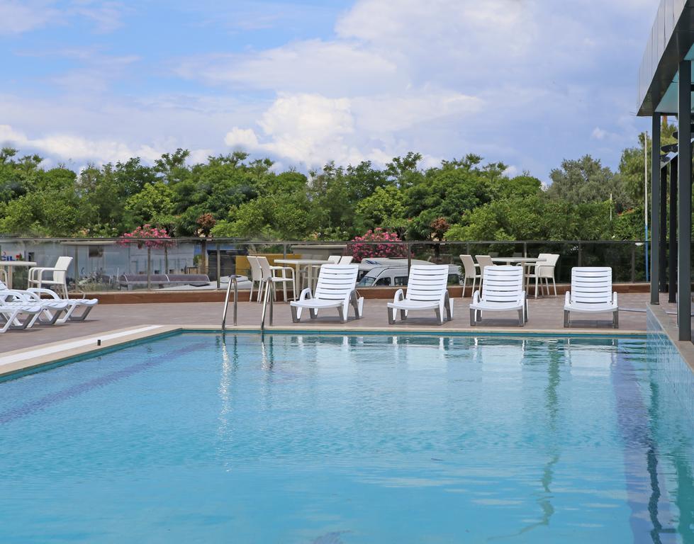 Comfort Ada Class Hotel Kusadası Zewnętrze zdjęcie